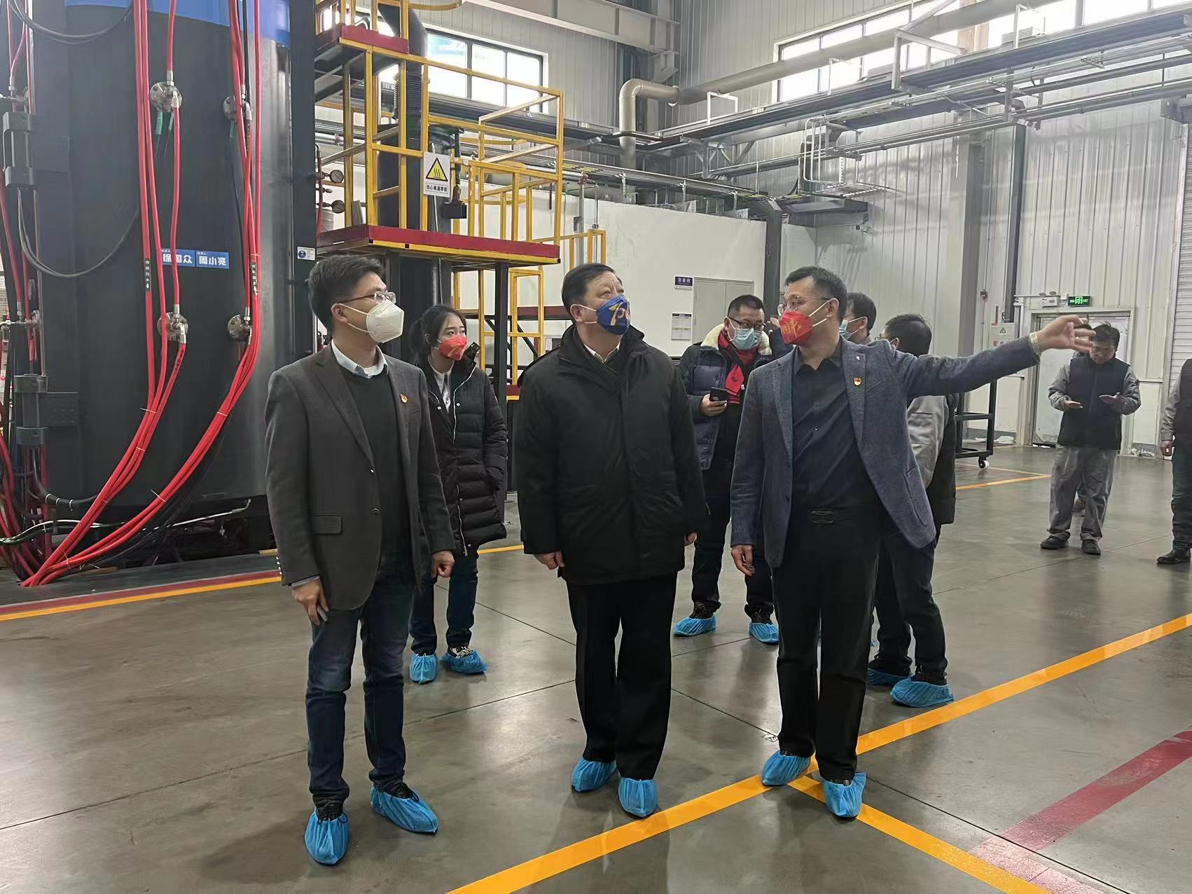 中文色情
纪委书记曹泊宇调研有研新材德州地区子公司