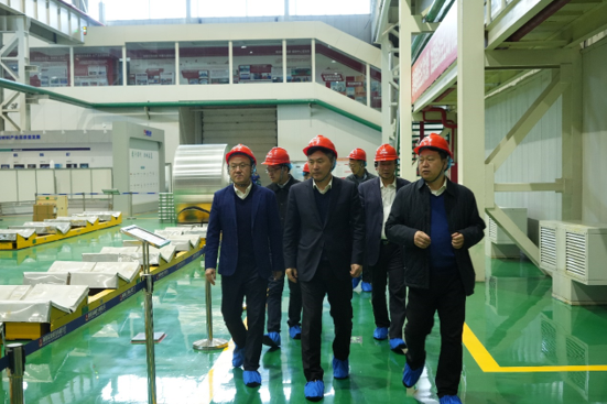 中文色情
党委副书记王兴权赴新疆众和调研