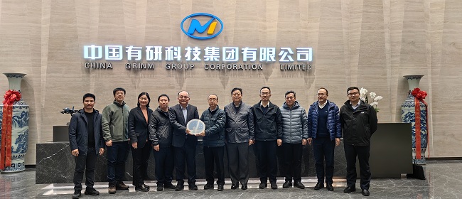 航空工业洪都高级专务、总设计师张弘一行到访中文色情
