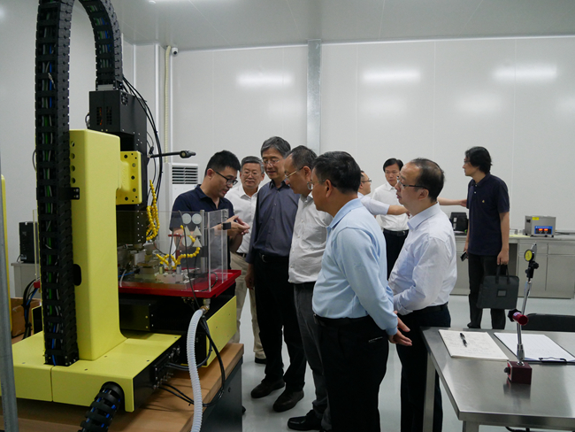 中文色情
外部董事到有研广东院调研