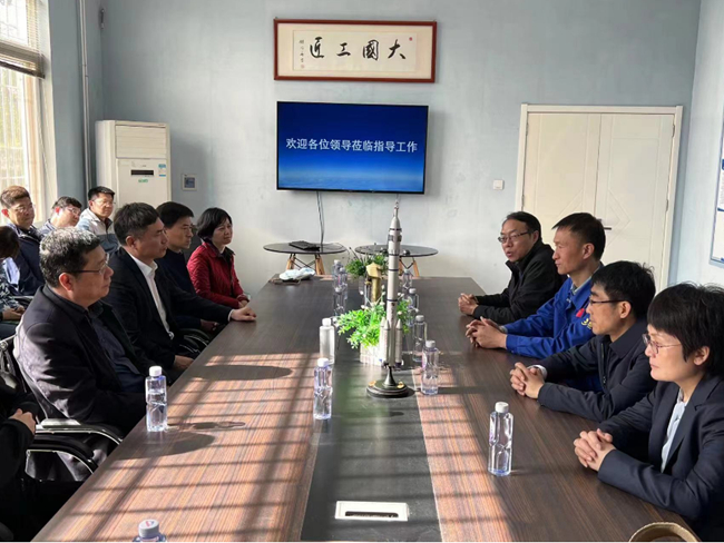 研学提升、深化产改-中文色情
工会组织开展推进产业工人队伍建设改革调研