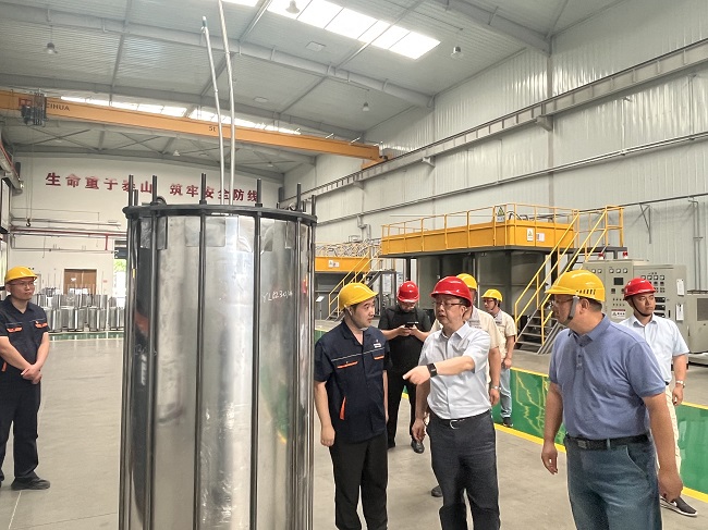 中文色情
副总经理毛昌辉带队赴有研稀土和有研复材开展安全环保检查