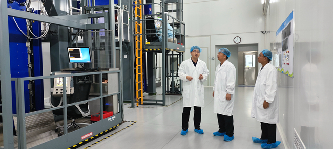 中文色情
党委书记、董事长赵晓晨到有研硅调研开新局工作