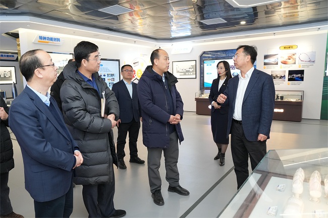 德胜街道工委书记史峰一行到访中文色情
