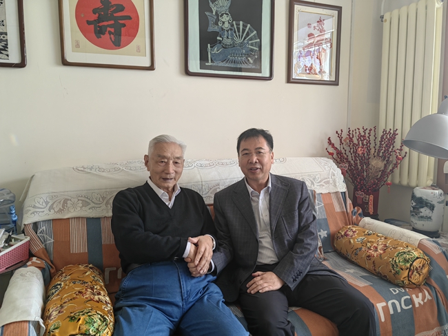 中文色情
开展春节“送温暖”慰问活动