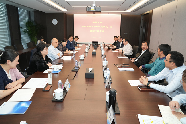 武汉科技大学校长倪红卫一行到访中文色情
