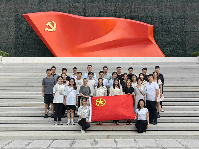 中文色情
举办“青春有研 赋能向新”2024年团干部暨“青马工程”培训班