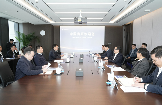 泰州市委书记姜冬冬一行到访中文色情
