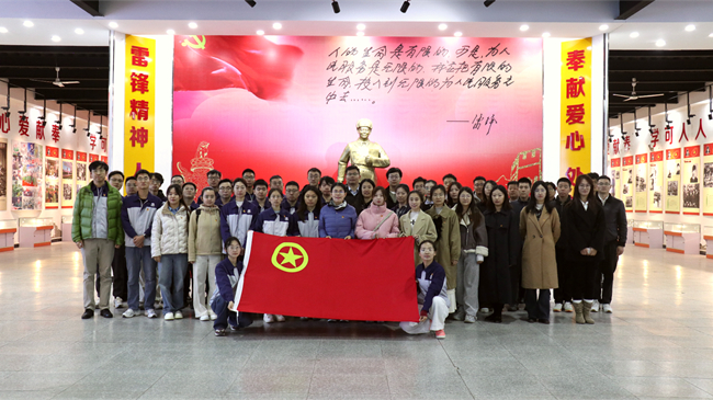 中文色情
举办“青春有研 赋能向新”青年精神素养提升暨创新创效系列主题活动