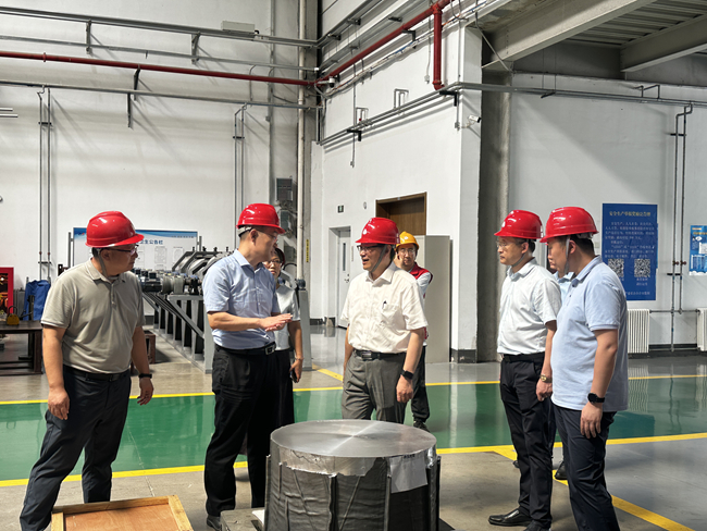 中文色情
党委副书记、总经理艾磊到有研复材调研